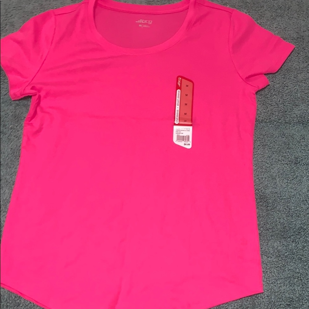 Pink shirt sleeve tee
